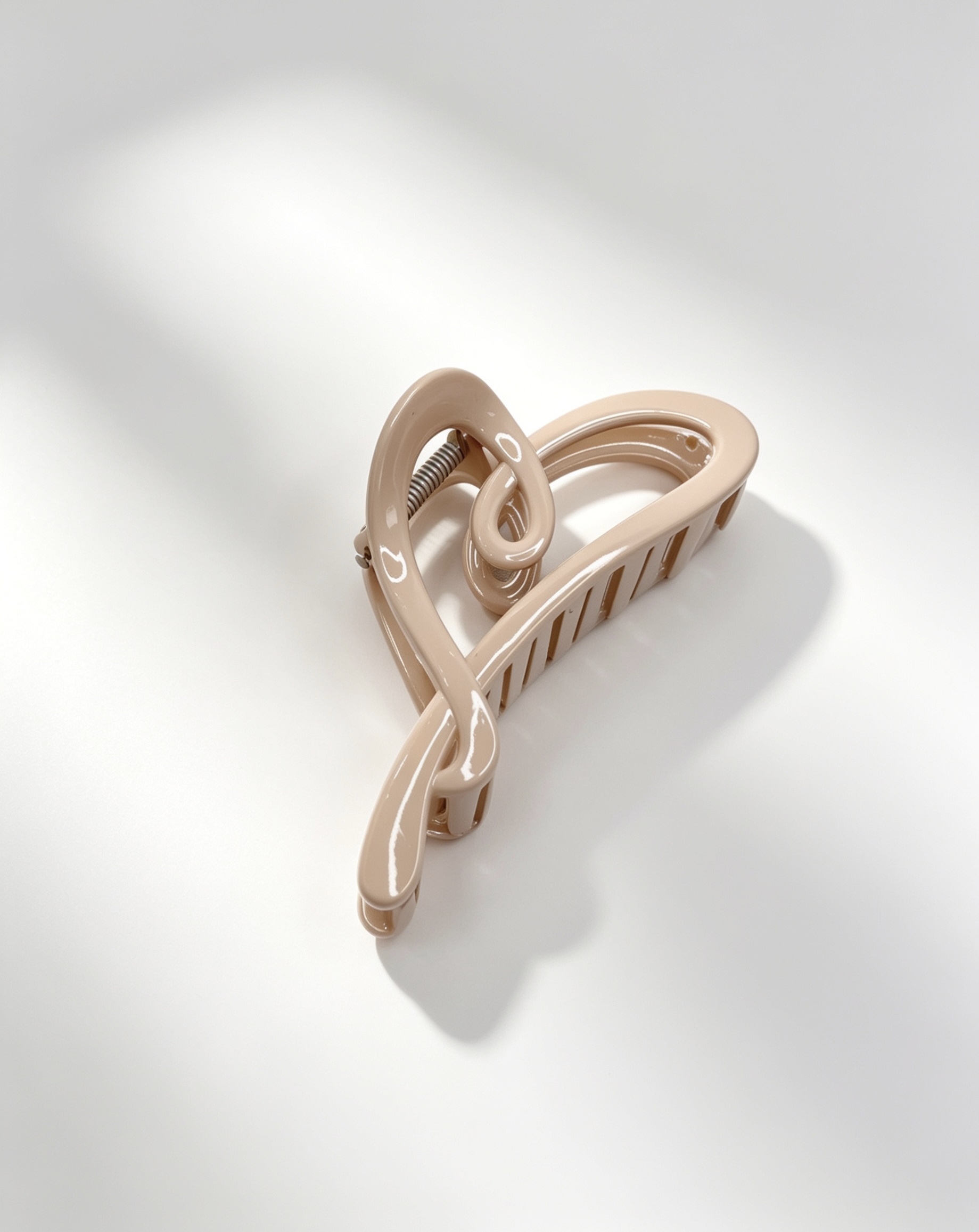Love Claw Clip detail view 7