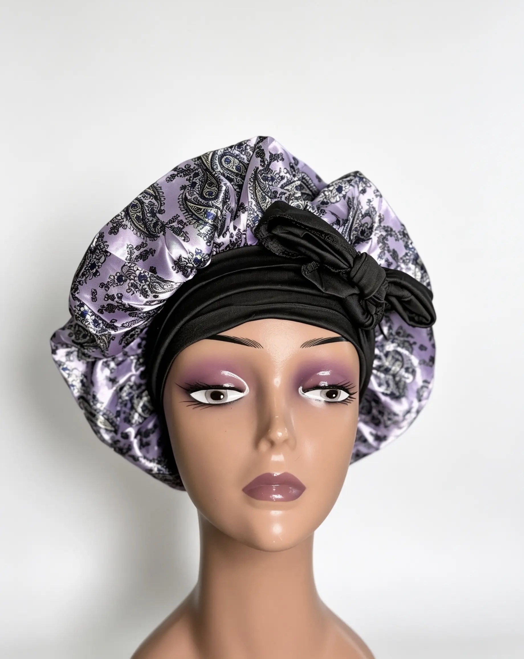 Satin Hair Bonnet detail view 3